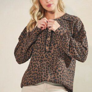 Heimish Leopard print top